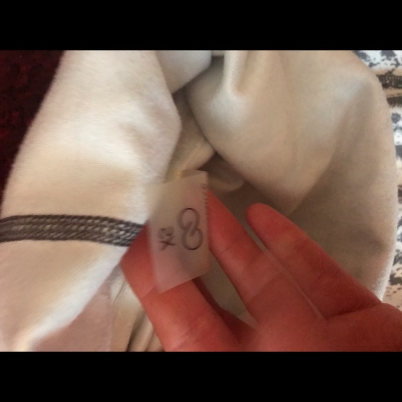 Cute Top - Picture 2 of 2